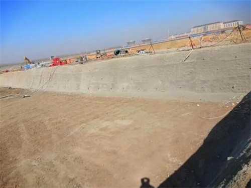 酉阳高铁桩基础建设